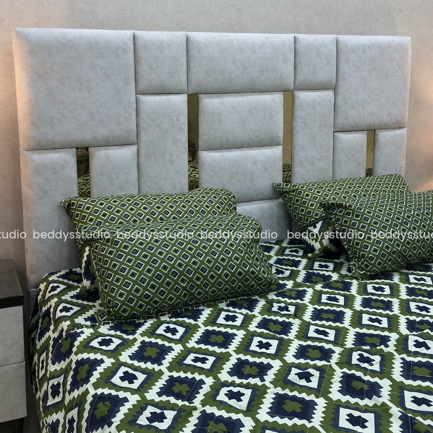 Saffron- Quilted Comforter Set 6 Pcs